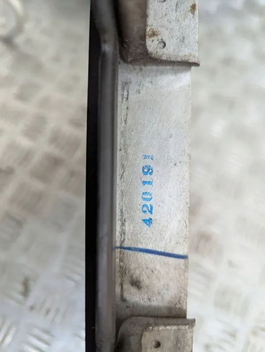 Arrefecedor óleo caixa Mitsubishi PWE10143 Usado image 4