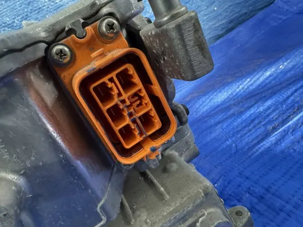Hyundai Kona El Inverter Laddningsmodul OEM image 6
