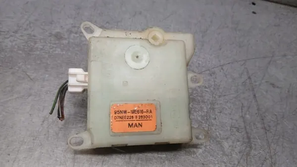 Moteur de chauffage Ford Galaxy I 2.3 00-06 image 2