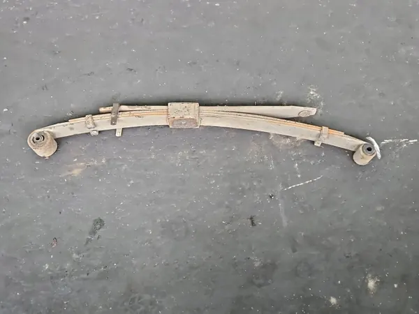 Ressort à lames arrière OEM IMPRK1444441 pour Hyundai H1 image 2