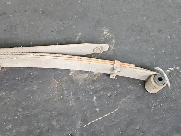 Ressort à lames arrière OEM IMPRK1444441 pour Hyundai H1 image 3