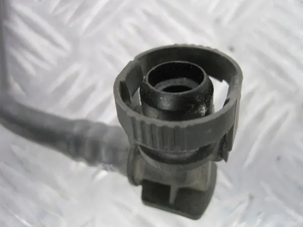 Manguera de vacío Mercedes OEM A2560182200 - Usada image 4