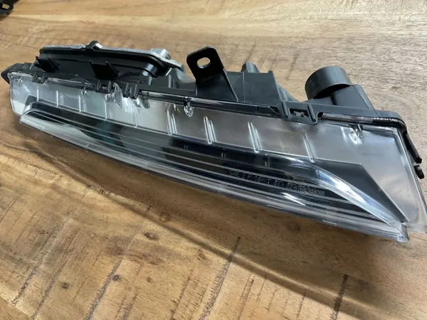 Höger LED blinkers OEM 9Y0941182A för Porsche Cayenne image 8
