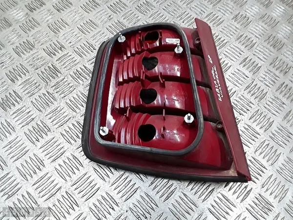 2007 Skoda Fabia Luz Trasera 6y9945112b image 5