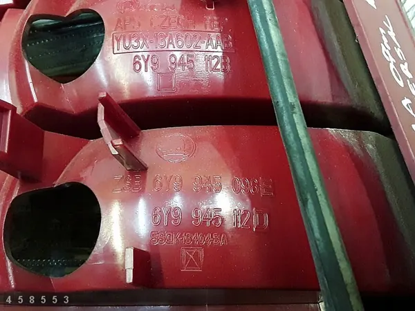 2007 Skoda Fabia Luz Trasera 6y9945112b image 6