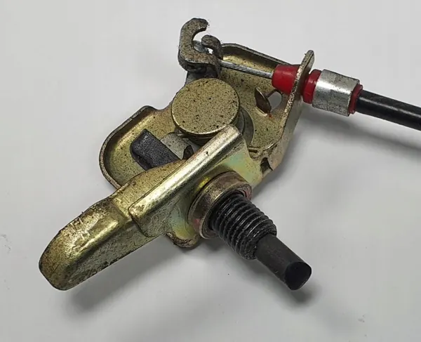 Serrure de trappe à carburant Toyota MR2 SW20 OEM 0 - Occasion image 3