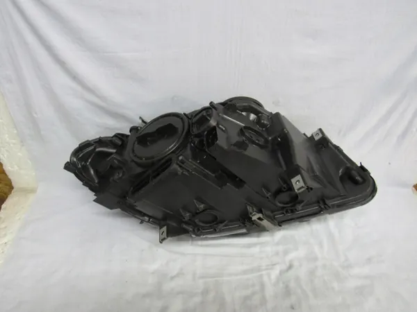 Farol esquerdo BMW F10 F11 H7 padrão completo image 9