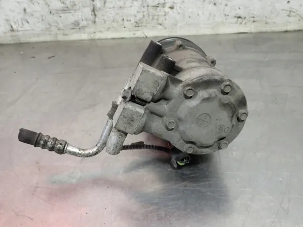 Ilmastointikompressori Ford Fiesta MK5 1.3 OEM image 4