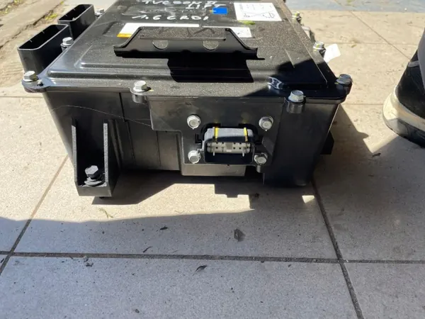 Hyundai Batteri OEM 375M0-D7000 - 35Ah Begagnad image 3