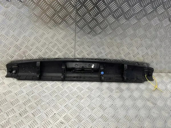 OEM 98133886ZD Kofferbakdrempelbeschermer Peugeot 308 T9 SW image 4