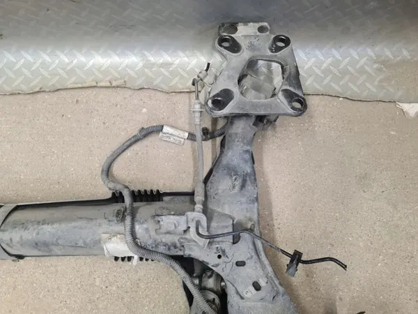 OEM Ophangbalk Achter Toyota Proace City Compleet image 9