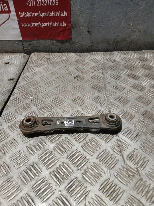 Volvo XC60 2009 Braccio di Controllo Posteriore image 2