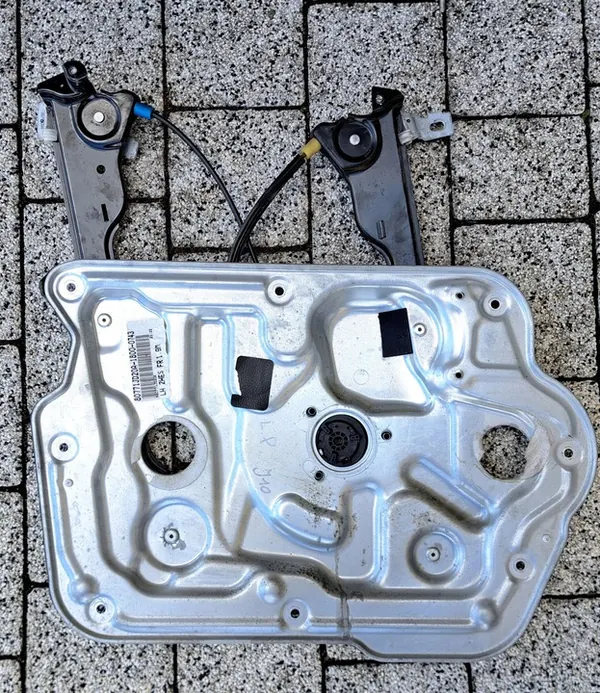 Elevador de vidro dianteiro esquerdo Nissan Qashqai J10 OE image 2