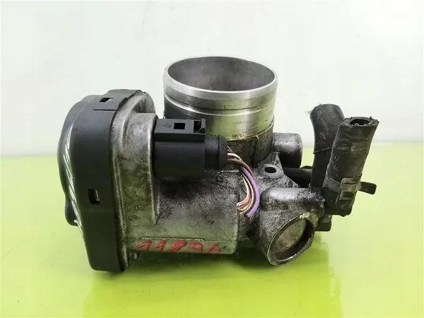 Corpo de borboleta VW Golf IV 1.6B 1997-2003 06A133062A image 5