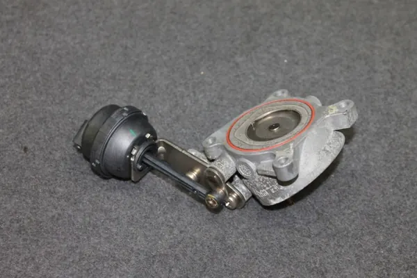 BMW N57D30C Zusatzdrosselklappe OEM 8506398 image 2