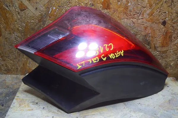 OPEL ASTRA J GTC VÄNSTER BAKLJUS image 8