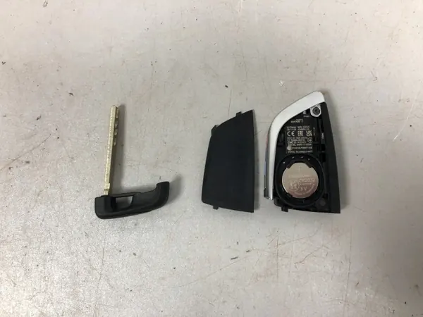 Sytytysavain OEM 66125A473F4 BMW i4 G26 2021- image 6