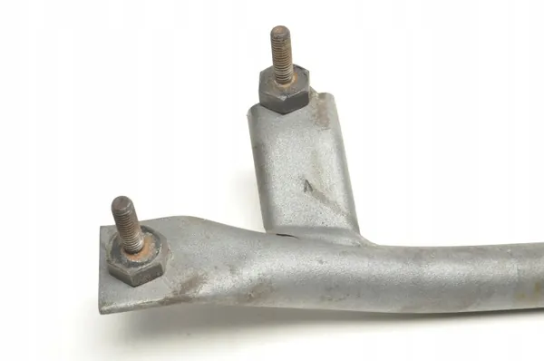 Entretoise de Montant Volvo OEM 263894 - Occasion image 4