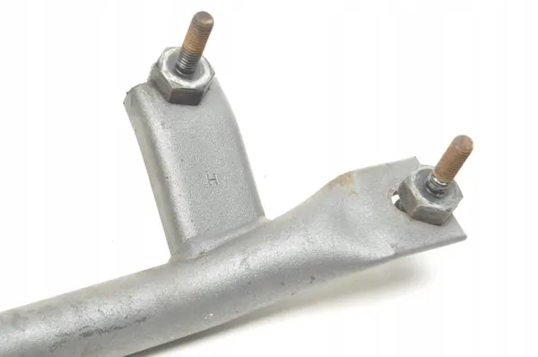 Entretoise de Montant Volvo OEM 263894 - Occasion image 6