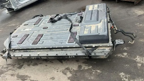 Ford USA Mustang Mach-E 2022 Accu NJ98-10B759-AB image 2