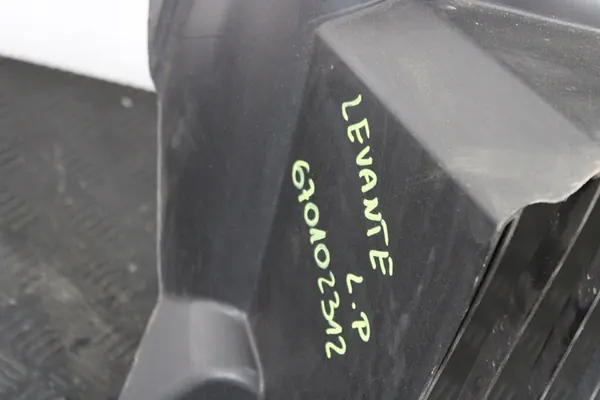 Left Front Wheel Arch Maserati Levante M161 image 2