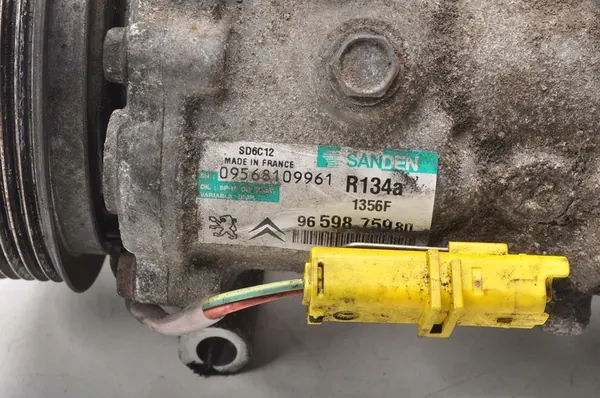 Compressore A/C Peugeot 308 2009 image 2