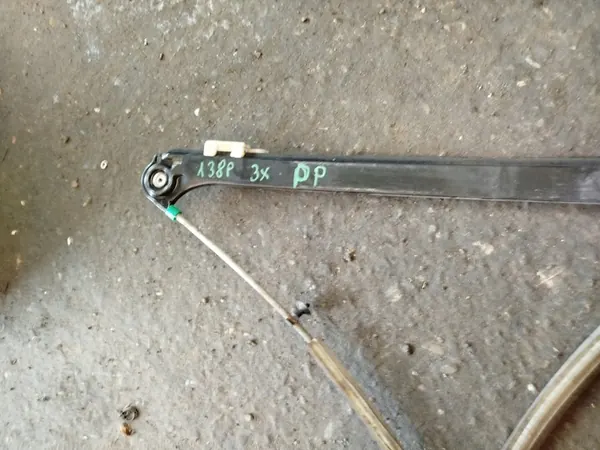 Elevador de vidro dianteiro direito Audi A3 8P 8P3837462 image 3