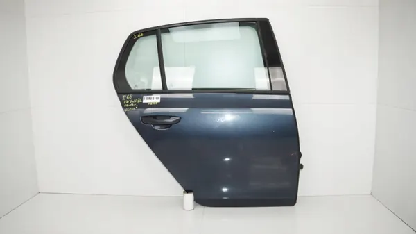 OEM 360182742 Oikea takao VW Golf VI:lle image 2