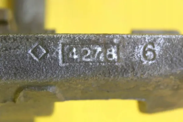 Yugo de sujeción delantero derecho OEM 4278 BMW E60 image 3