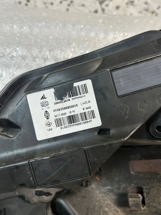 LED DRL Valo Oikea Etu Mitsubishi Colt VII OEM 266006997R image 3