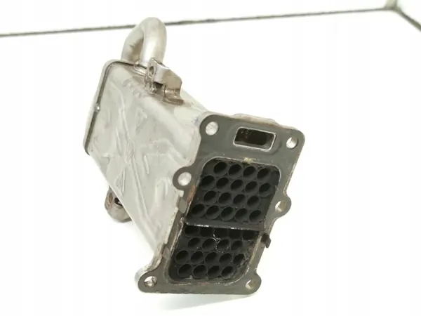 Refroidisseur EGR OEM 03L131512DQ pour Skoda Octavia II image 4