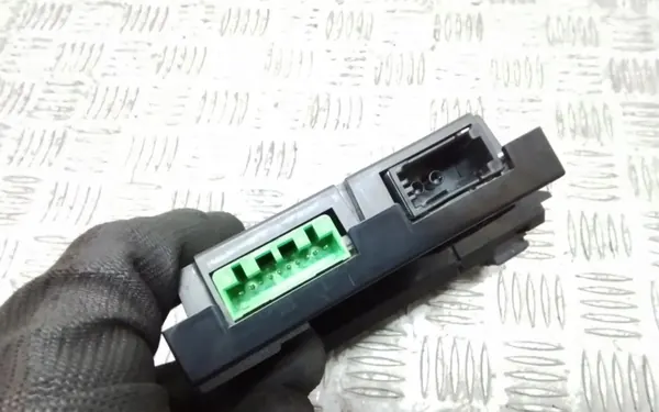 OEM 1512784 Navigointinäyttö Volvo S80 II 3.2L image 7