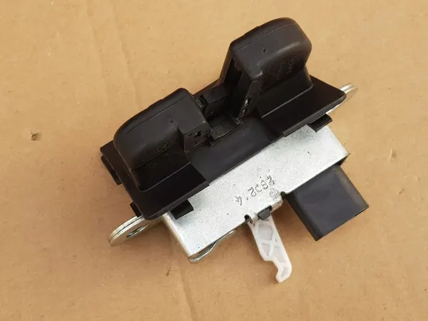 Baklucka Lås - SEAT Leon II, Altea XL, Ibiza IV - OEM image 6