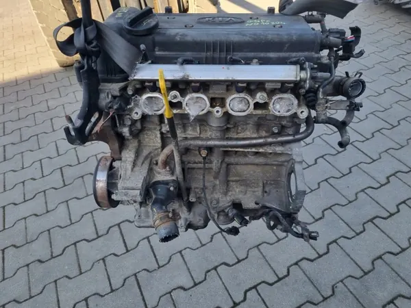 Motor gasolina G4FC 1.6 - Kia OE usado image 2