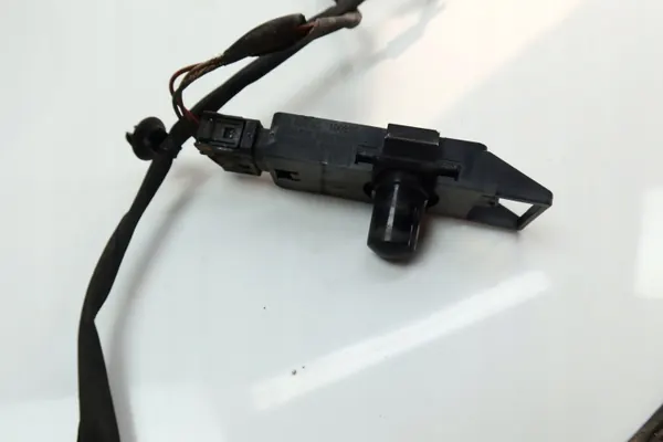 Mercedes W211 E-Class Twilight Sensor OEM 2118701310 image 3