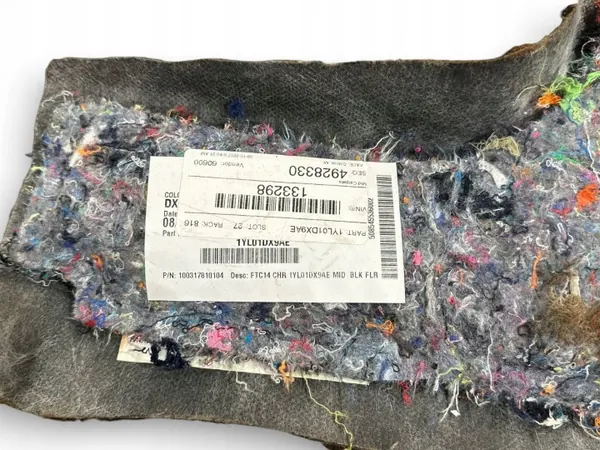 Taka lattiamatto OEM 1YL01DX9AE Dodge Durango III:lle image 5