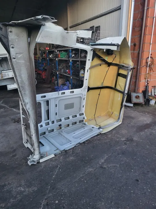Cadre de quart de cabine DAF XF 106 20R - OEM Kabina Bok Ćwiartka Szkielet image 6