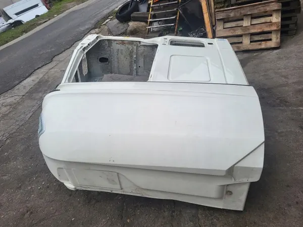 Cadre de quart de cabine DAF XF 106 20R - OEM Kabina Bok Ćwiartka Szkielet image 8