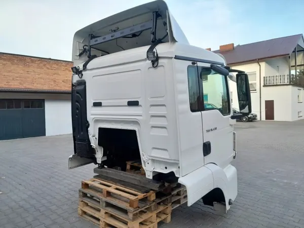 Cabine complète MAN TGS Euro 6 OEM KABINA MAN 1 image 4