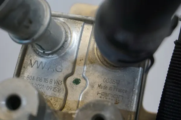 Audi Q5 AC-laajennusventtiili OEM 80B816112D image 6