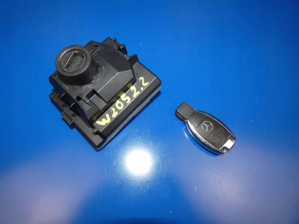 Mando Mercedes OEM A2059006713 - Usado image 3