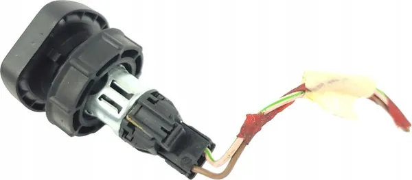 Enchufe encendedor 12V Mercedes W204 OEM A0008205051 image 3