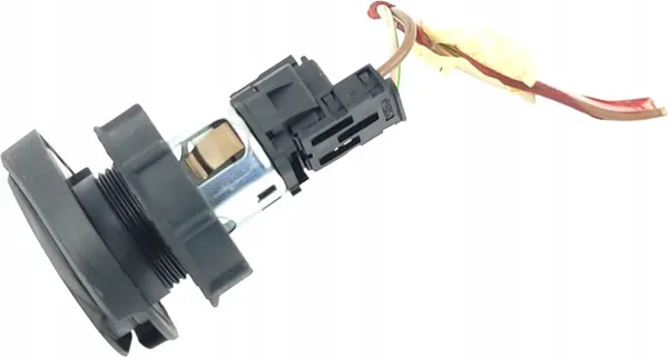 Enchufe encendedor 12V Mercedes W204 OEM A0008205051 image 4