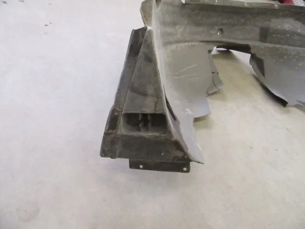 BMW X5 E53 Guardabarros delantero izquierdo OEM 8402443 image 4