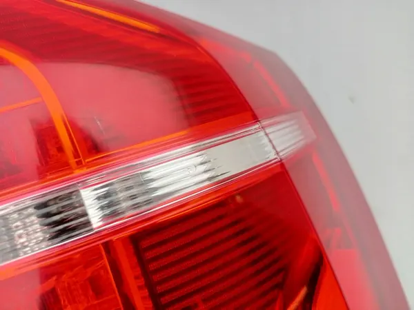 VOLVO XC90 II 2 2014- Luz Trasera Derecha 32228827 image 9