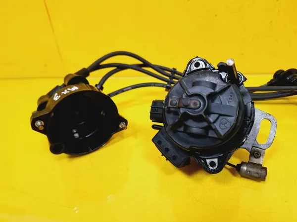 Bobine d'allumage OEM DRC91818 pour Mazda MX-3 1.8 image 8