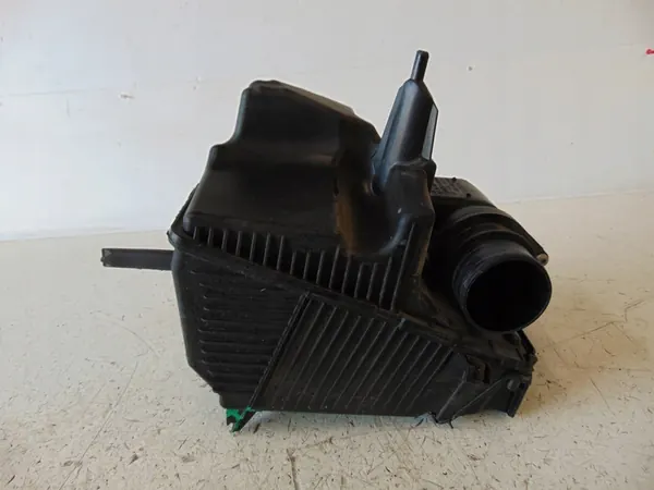 RENAULT KANGOO II LIFT 1.2 TCE Carcaça do Filtro de Ar image 2