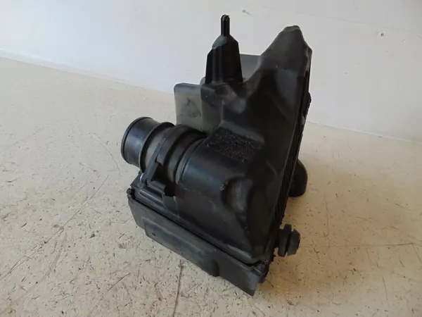 RENAULT KANGOO II LIFT 1.2 TCE Carcaça do Filtro de Ar image 3