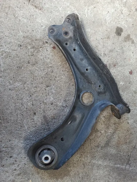 Braccio di controllo anteriore destro VW Polo Ibiza Fabia image 2
