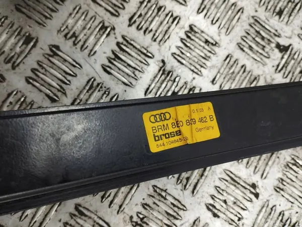 Audi A4 S4 B6 2003 Regulador de janela traseira direita OEM 8E0839462B image 3
